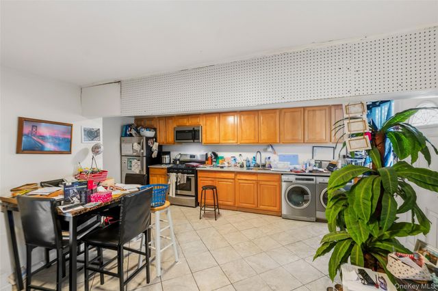 1716 Fowler Avenue, Bronx, NY 10462