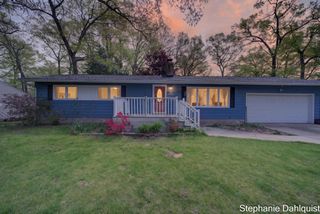 1490 Sunview Street, Laketon Twp, MI 49445