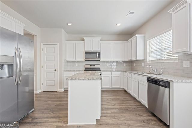 445 Emporia Loop, Mcdonough, GA 30253