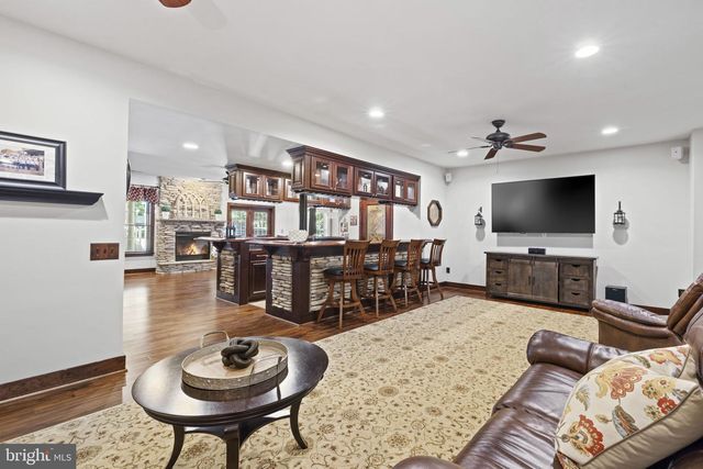 5958 CODY SPRING PL, Haymarket, VA 20169