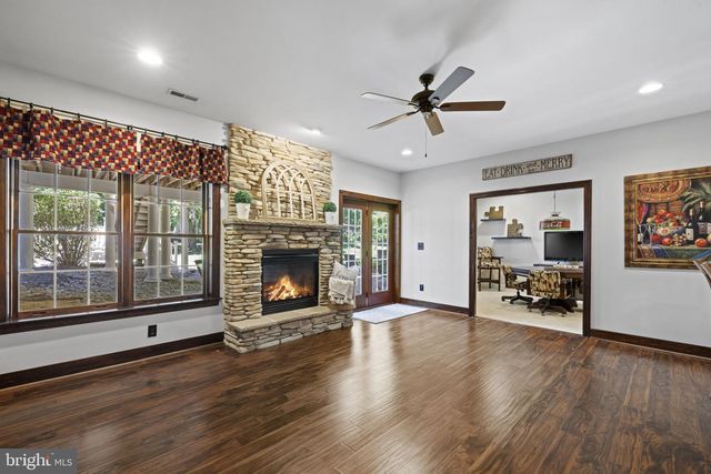 5958 CODY SPRING PL, Haymarket, VA 20169