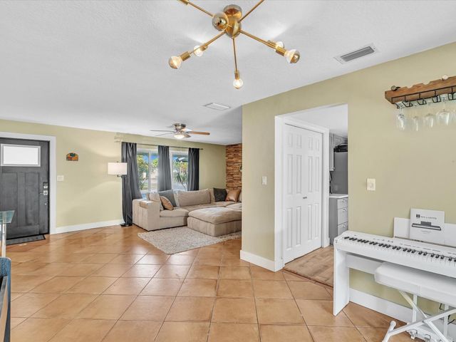 2200 NW 73rd Avenue, Sunrise, FL 33313