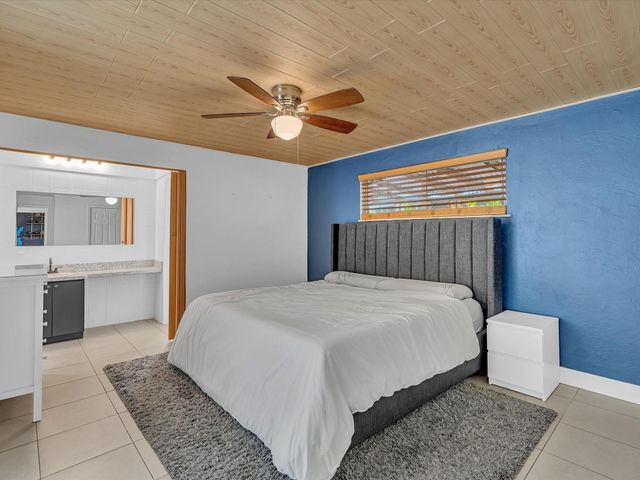 2200 NW 73rd Avenue, Sunrise, FL 33313