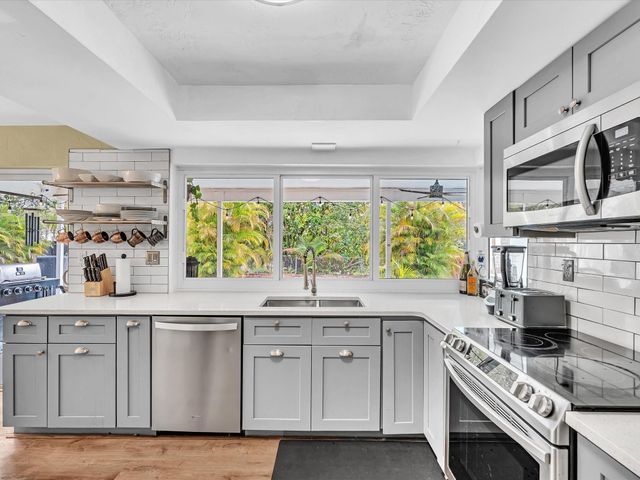 2200 NW 73rd Avenue, Sunrise, FL 33313