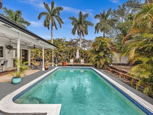 2200 NW 73rd Avenue, Sunrise, FL 33313