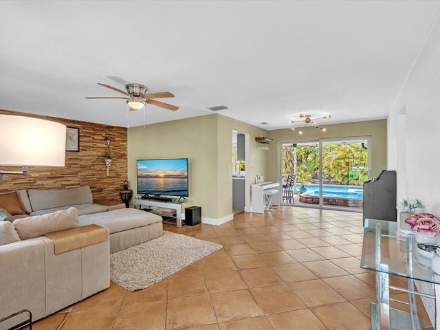 2200 NW 73rd Avenue, Sunrise, FL 33313