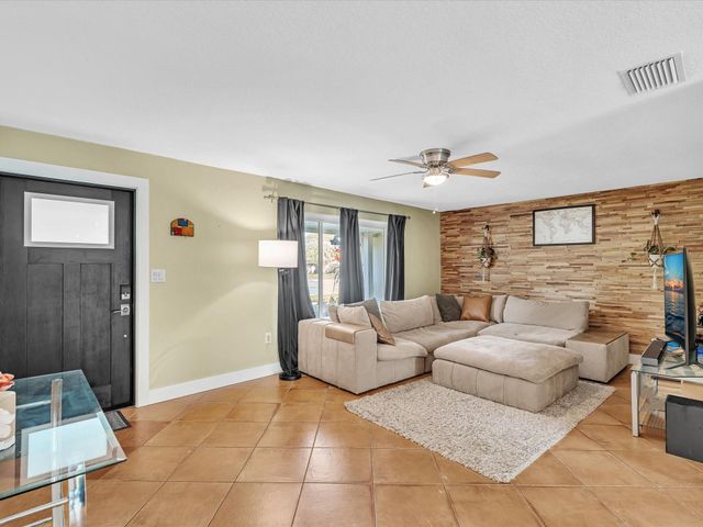 2200 NW 73rd Avenue, Sunrise, FL 33313