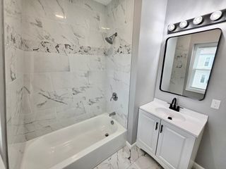 73 Vernon St 3, Providence, RI 02903