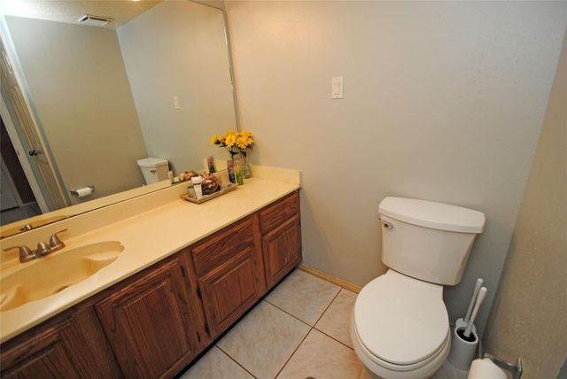 5150 Verdenbruk Drive, Houston, TX 77066
