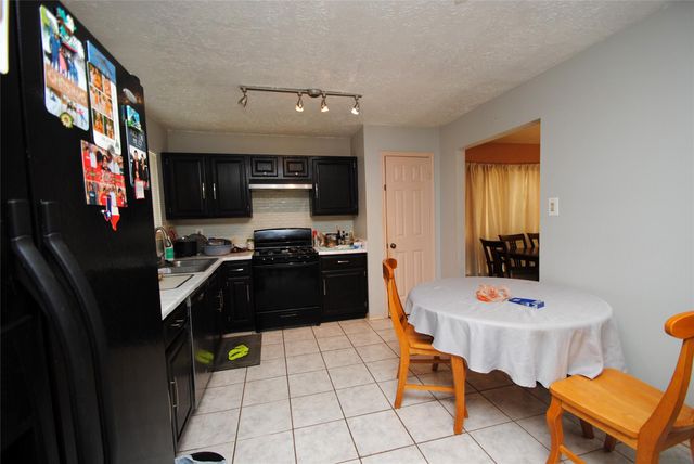 5150 Verdenbruk Drive, Houston, TX 77066