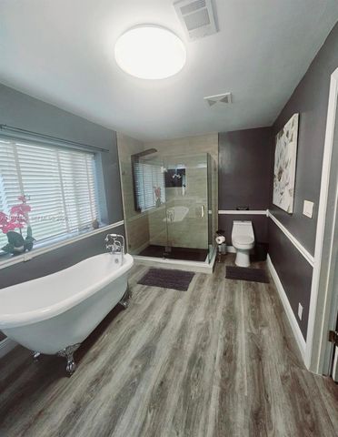 5320 NE 16th Ter, Fort Lauderdale, FL 33334