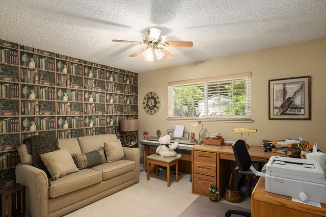 3372 W Sierra Avenue, Fresno, CA 93711