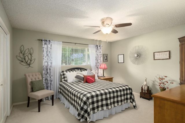 3372 W Sierra Avenue, Fresno, CA 93711