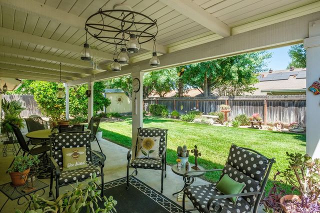 3372 W Sierra Avenue, Fresno, CA 93711