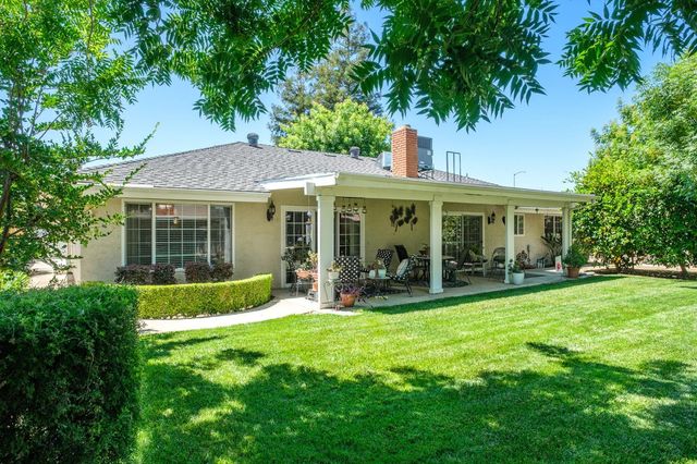 3372 W Sierra Avenue, Fresno, CA 93711