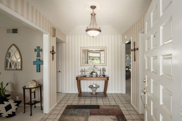 3372 W Sierra Avenue, Fresno, CA 93711