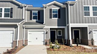 1748 Braemar Village Drive, Monroe, NC 28110