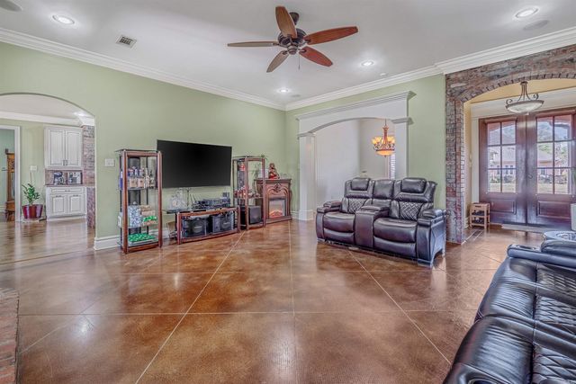 1105 Applewood Drive, Conway, AR 72034