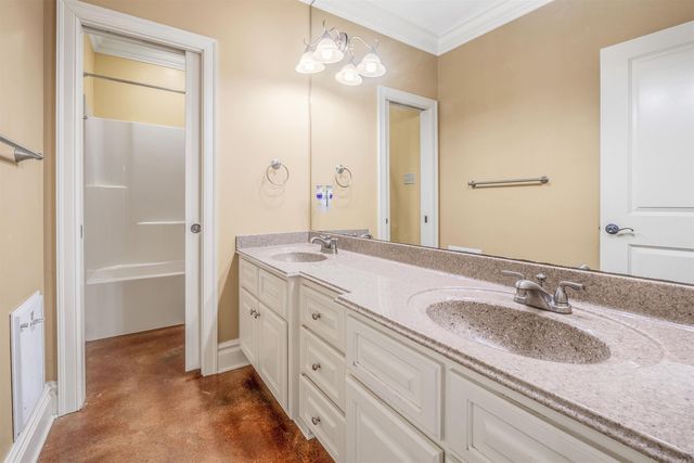 1105 Applewood Drive, Conway, AR 72034