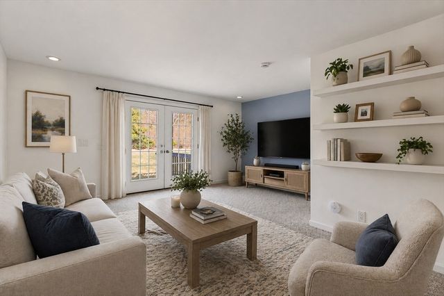 2743 Cranberry Hwy 5B, Wareham, MA 02571