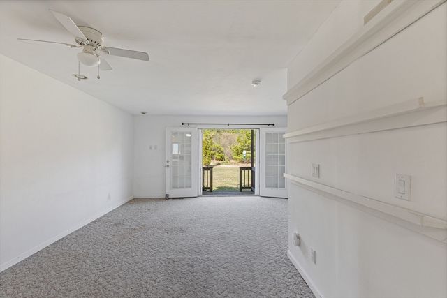 2743 Cranberry Hwy 5B, Wareham, MA 02571