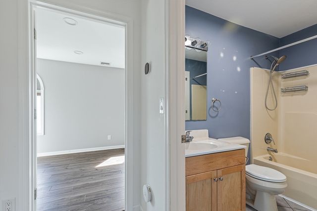 2743 Cranberry Hwy 5B, Wareham, MA 02571