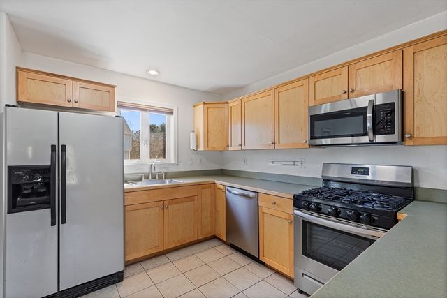 2743 Cranberry Hwy 5B, Wareham, MA 02571