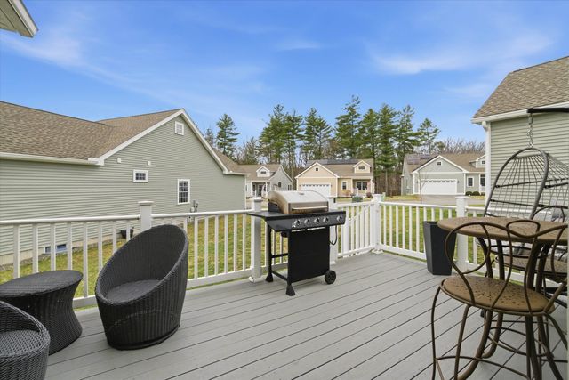 54 Toby Circle, Merrimack, NH 03054