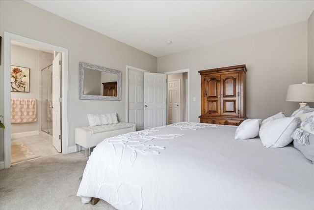 54 Toby Circle, Merrimack, NH 03054