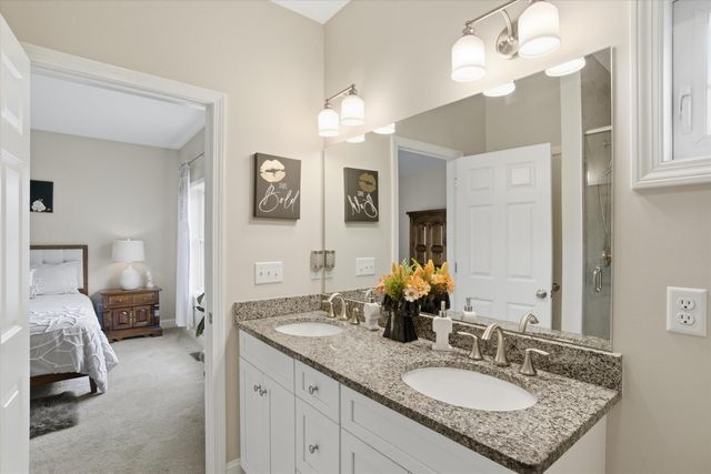54 Toby Circle, Merrimack, NH 03054
