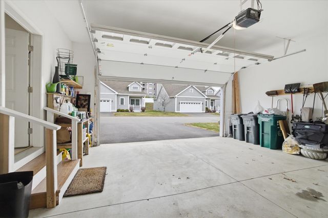 54 Toby Circle, Merrimack, NH 03054