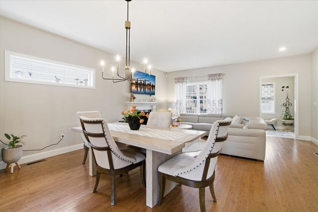54 Toby Circle, Merrimack, NH 03054