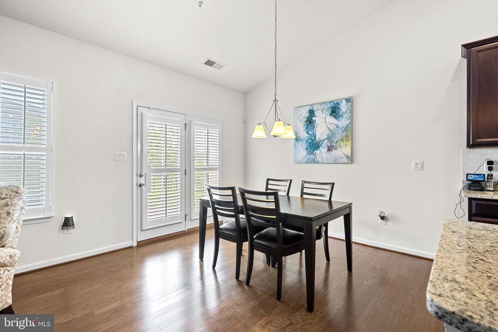 Image 11 of property listing at 1384 PATUXENT RIDGE RD, Odenton, MD 21113
