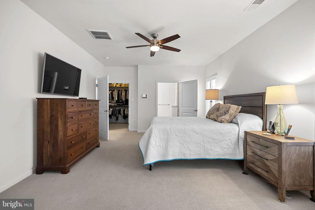 Image 18 of property listing at 1384 PATUXENT RIDGE RD, Odenton, MD 21113