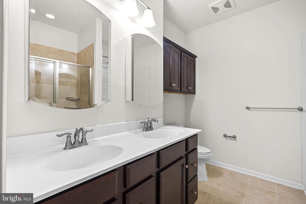 Image 22 of property listing at 1384 PATUXENT RIDGE RD, Odenton, MD 21113