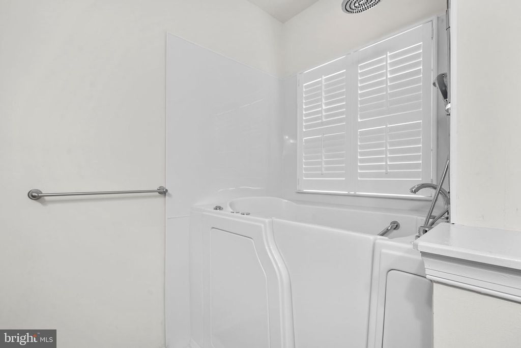 Image 24 of property listing at 1384 PATUXENT RIDGE RD, Odenton, MD 21113