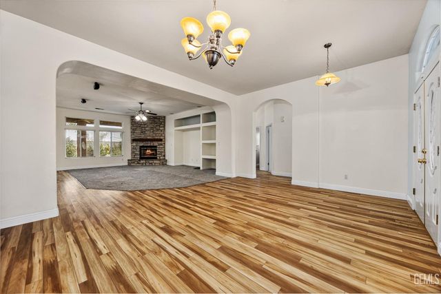 15321 N Lake Berryessa Court, Bakersfield, CA 93314