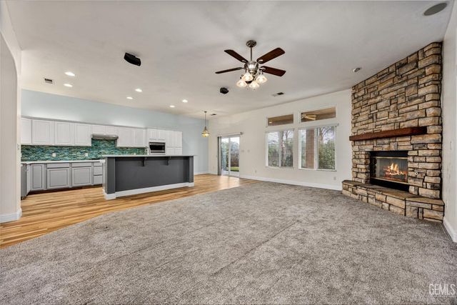 15321 N Lake Berryessa Court, Bakersfield, CA 93314