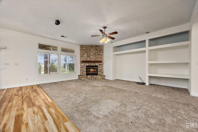 15321 N Lake Berryessa Court, Bakersfield, CA 93314