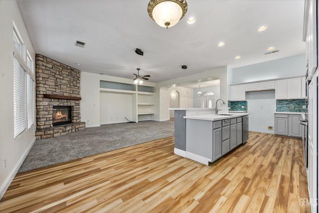 15321 N Lake Berryessa Court, Bakersfield, CA 93314