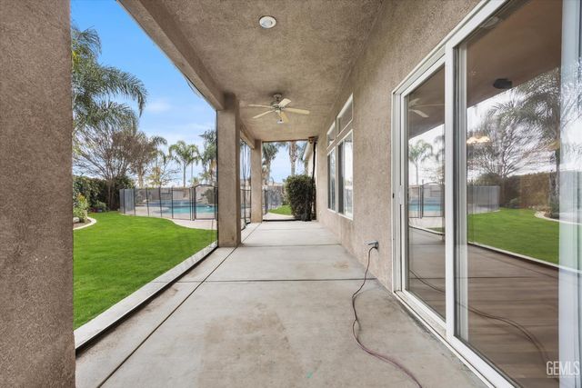 15321 N Lake Berryessa Court, Bakersfield, CA 93314