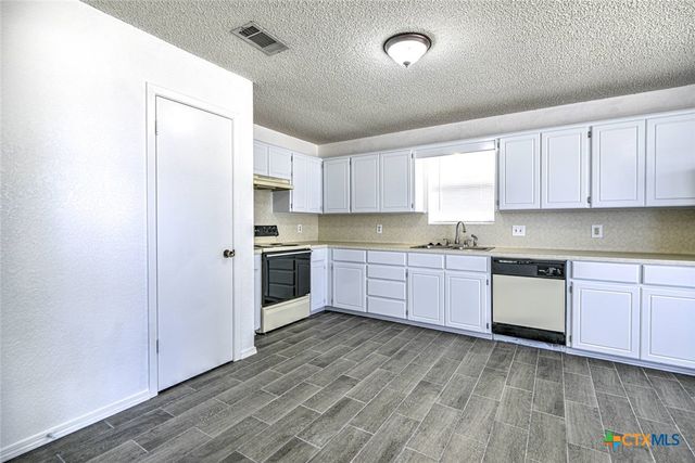 506 Eric Drive, Killeen, TX 76542