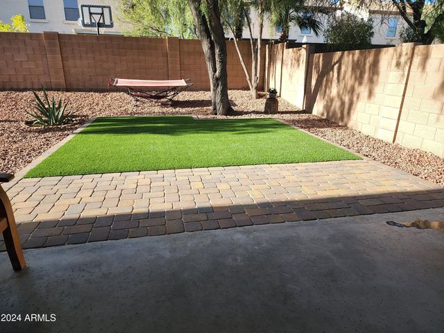 2444 W BLUE SKY Drive, Phoenix, AZ 85085