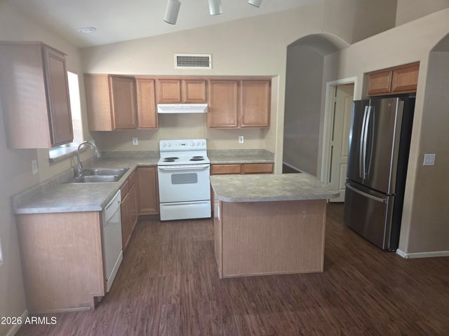 2444 W BLUE SKY Drive, Phoenix, AZ 85085