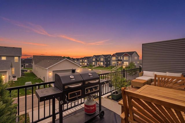 303 Breunig Boulevard, Waunakee, WI 53597