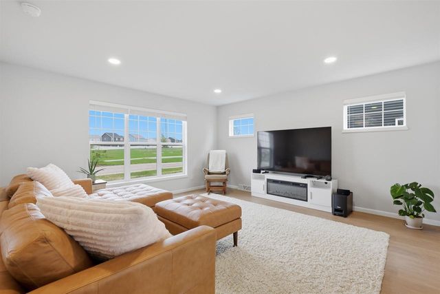 303 Breunig Boulevard, Waunakee, WI 53597
