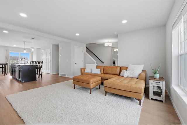 303 Breunig Boulevard, Waunakee, WI 53597