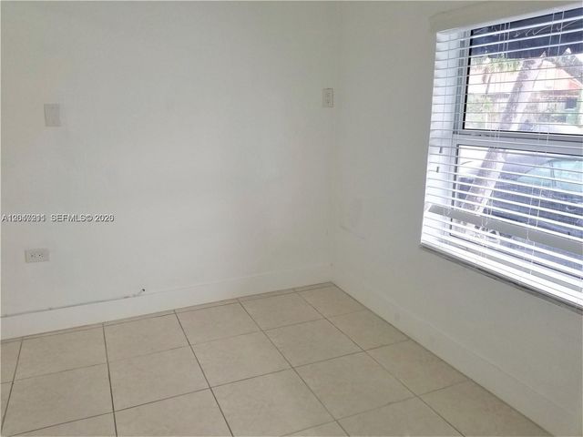1829 NW 4th St 2, Miami, FL 33125