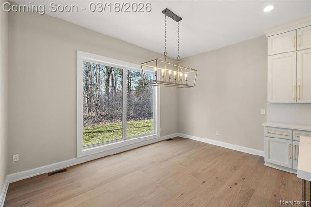 57553 Meadowridge Drive, Washington, MI 48094