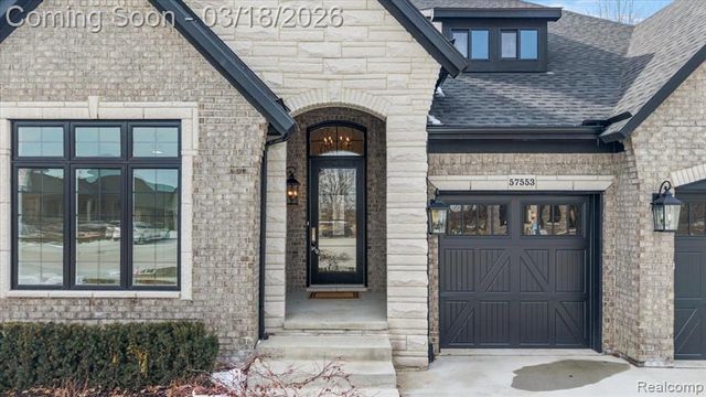 57553 Meadowridge Drive, Washington, MI 48094